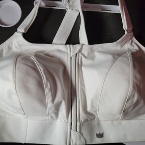 Shefit ultimate sports bra 5luxe